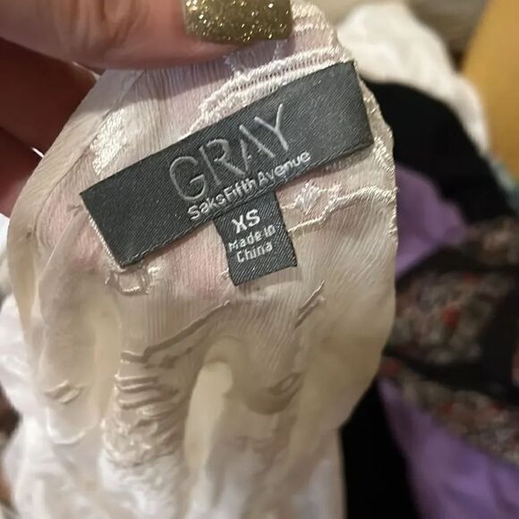 GRAY Saks Fifth Avenue Sheer Ivory Embroidered Blouse, XS! - Picture 11 of 13